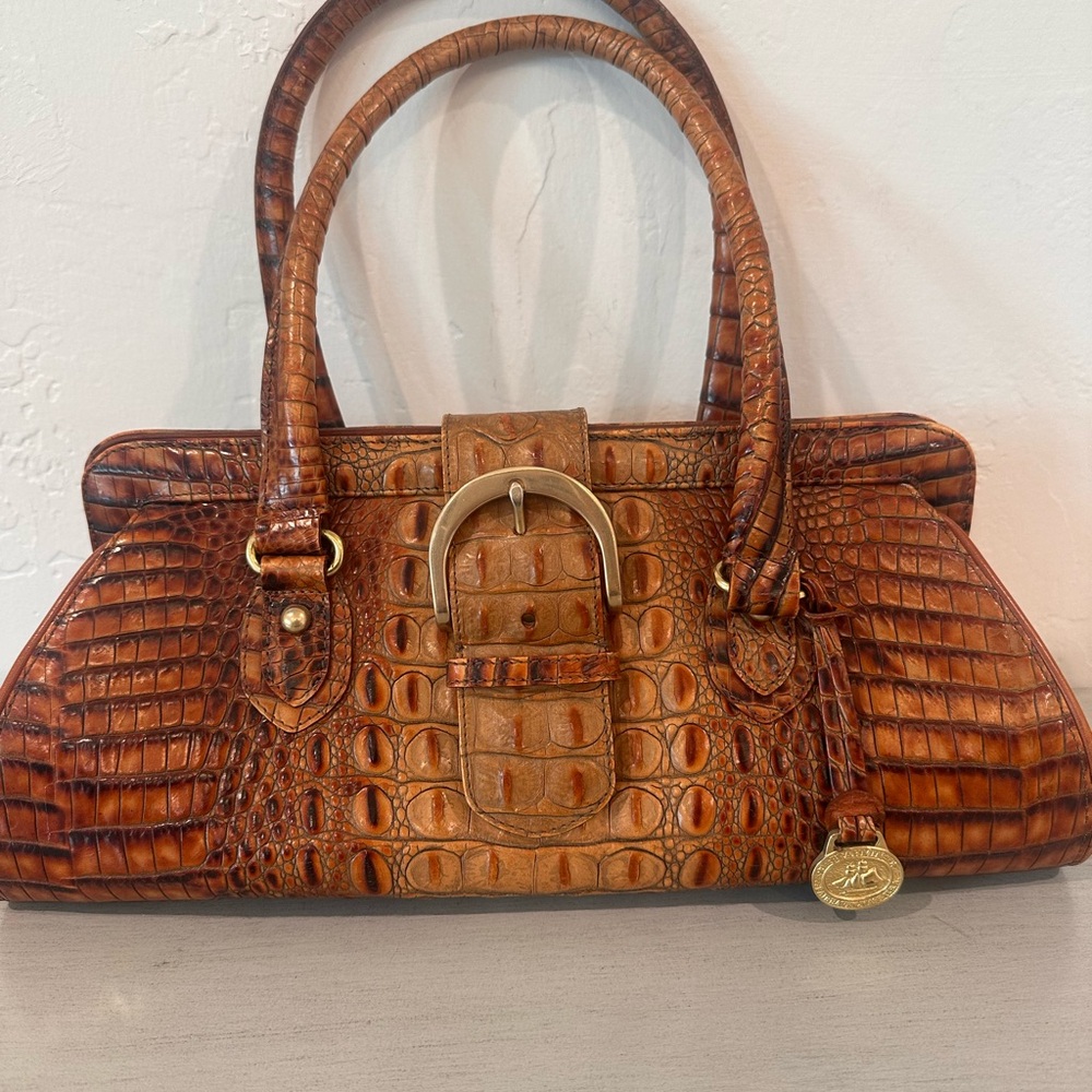 Brahmin Brown Croc-Embossed Leather Shoulder Bag with Gold Hardware - Picture 2 of 7